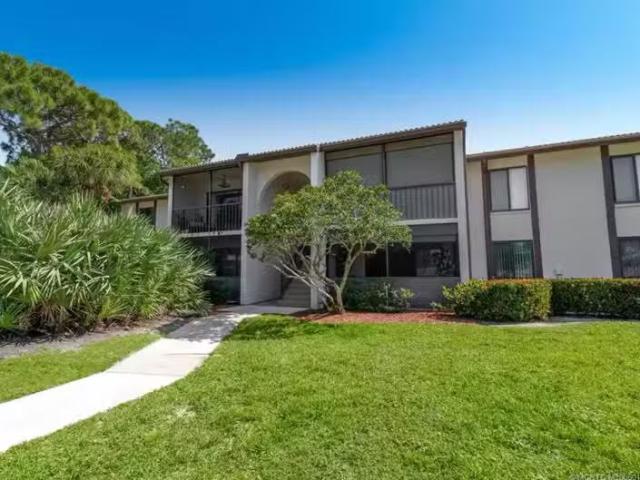 Condo for sale in Port Saint Lucie