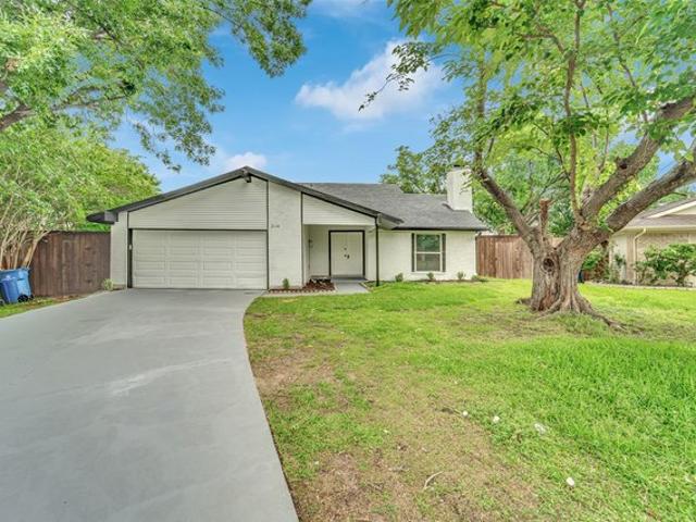 House for sale in Carrollton, Texas