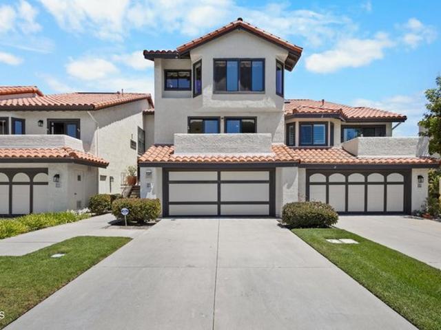 Condo for sale in Oxnard, California