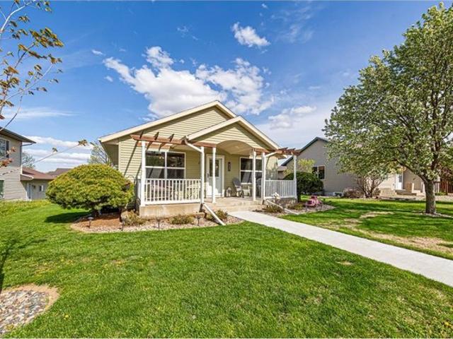 House for sale in Saint Peter, Minnesota