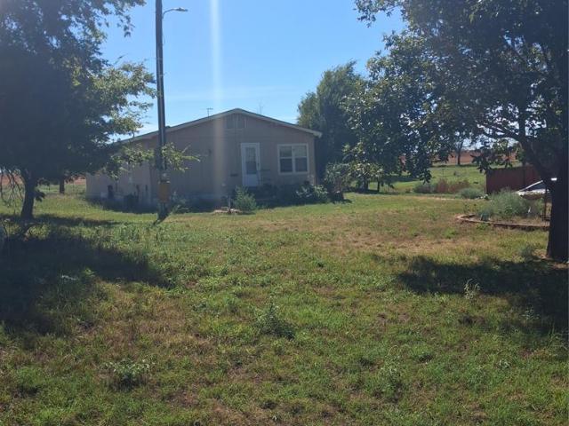 House for sale in Foss, Washita County