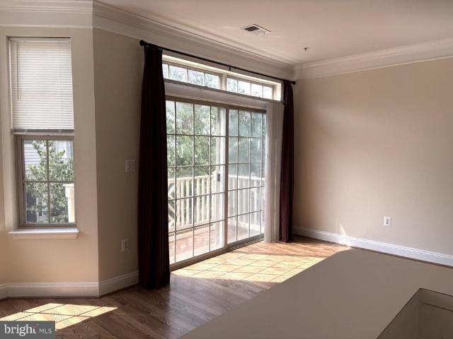 Condo for sale in Virginia