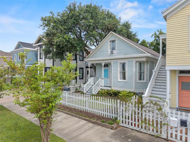 House for sale in Galveston, Texas
