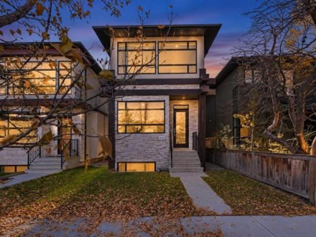 House for sale in West Hillhurst, Calgary
