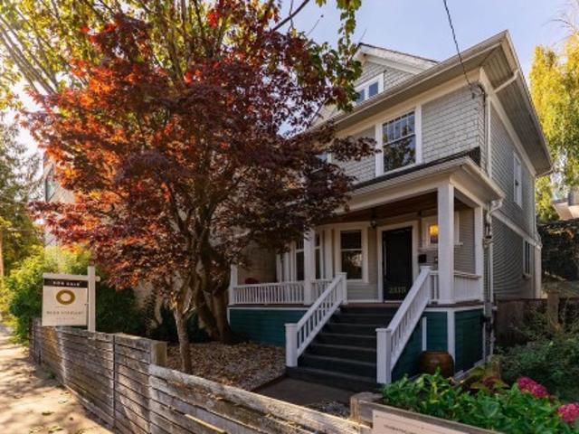 House for sale in Mount Pleasant, Vancouver