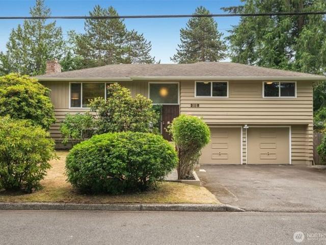 House for sale in Shoreline, Washington