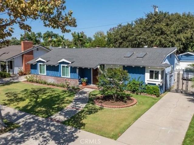 House for sale in Santa Ana, California