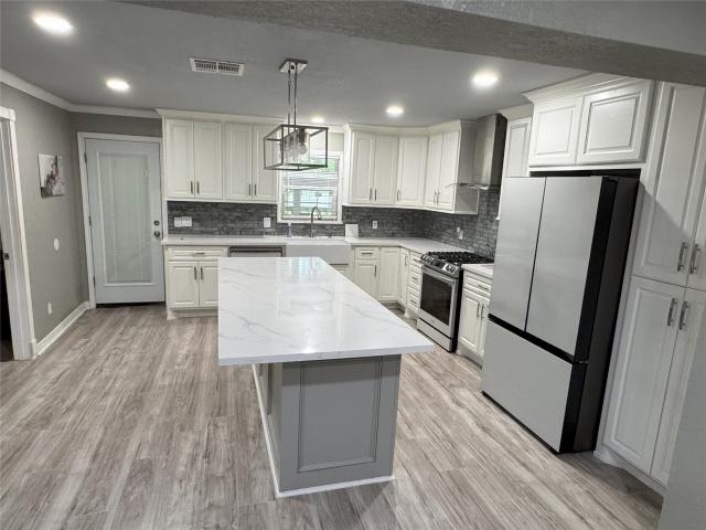 House for sale in La Marque