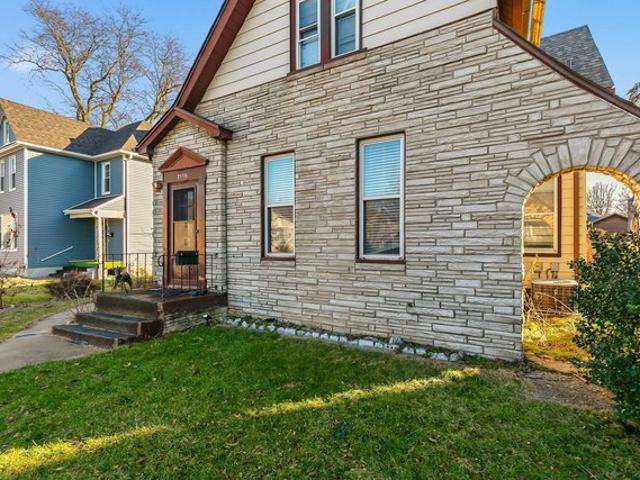 House for sale in Davenport, Iowa