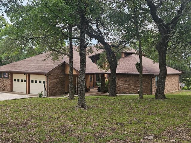 House for sale in Gatesville, Texas