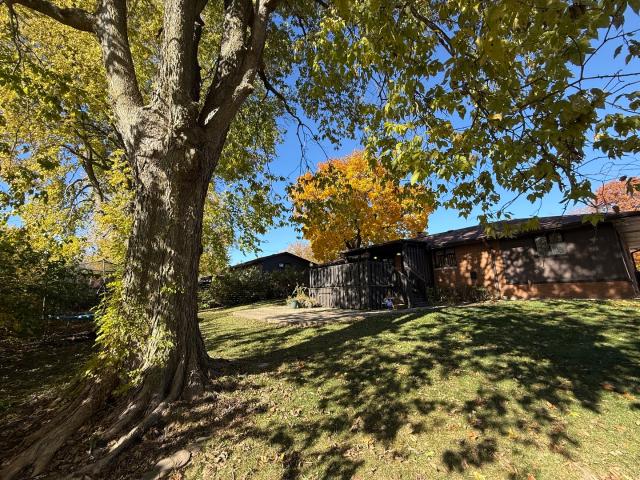 House for sale in Peru, Illinois