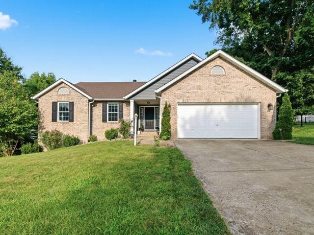 House for sale in Edwardsville, Illinois