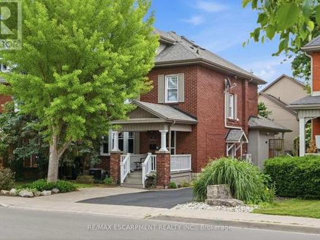 House for sale in Burlington, Ontario