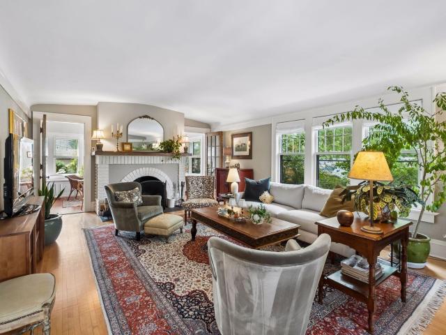 House for sale in Macalester - Groveland, Ramsey