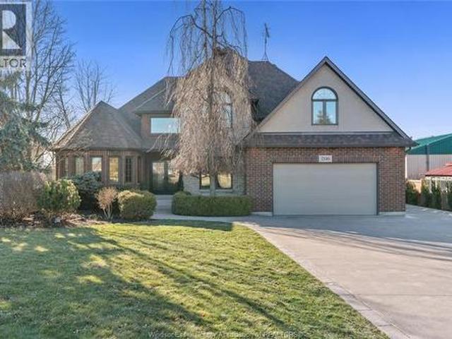 House for sale in Amherstburg, Ontario
