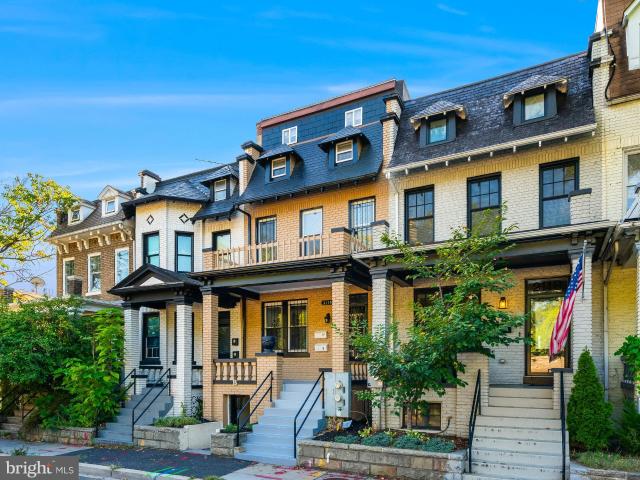 Townhouse for sale in Washington, Washington DC