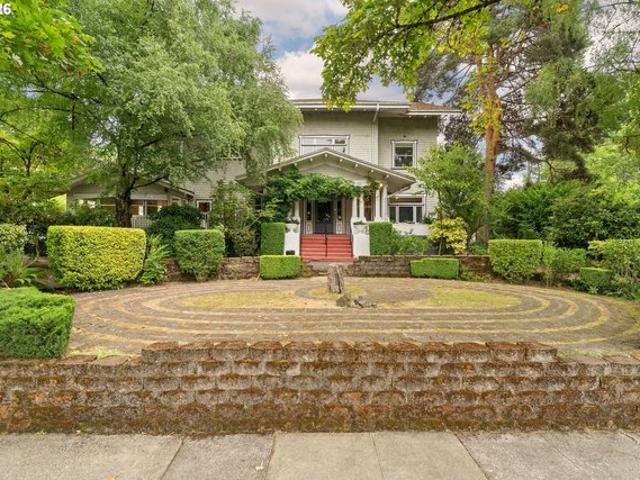 House for sale in Oregonia