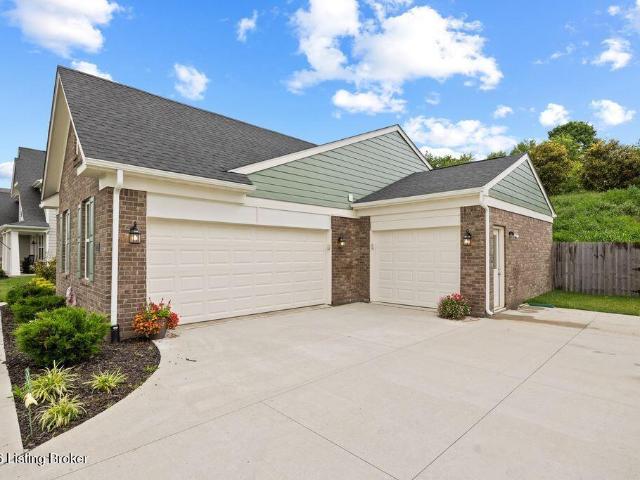 House for sale in La Grange, Kentucky