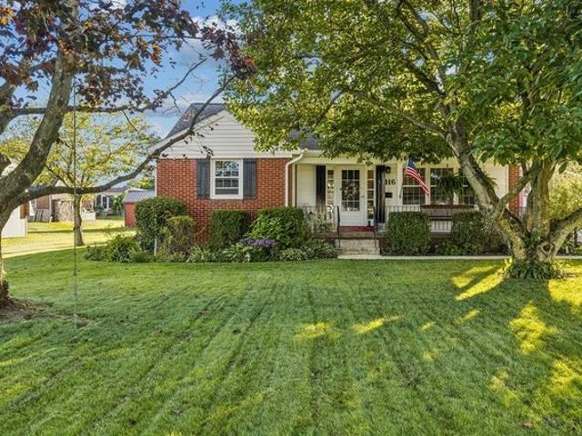 House for sale in Monaca, Beaver County
