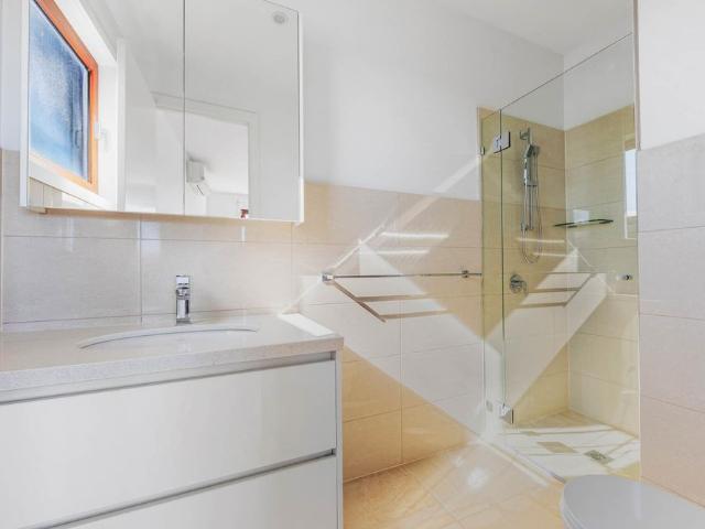 Apartment for rent in Melbourne