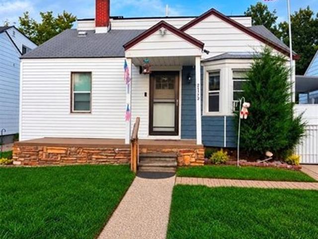 House for sale in Warren, Michigan