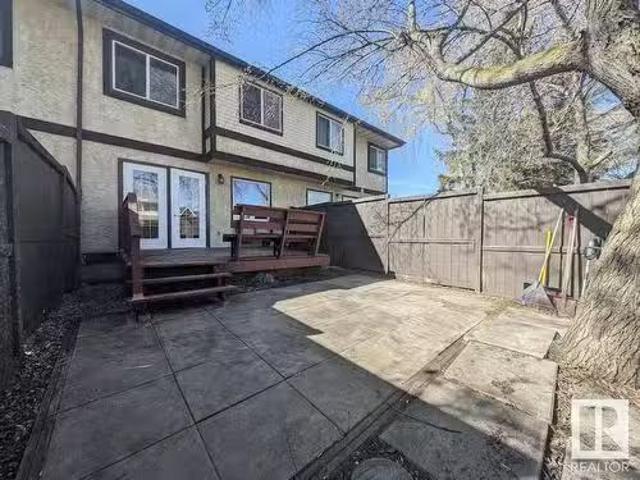 Condo for sale in Wedgewood, Alberta