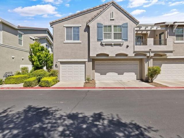 Condo for sale in Clovis, California