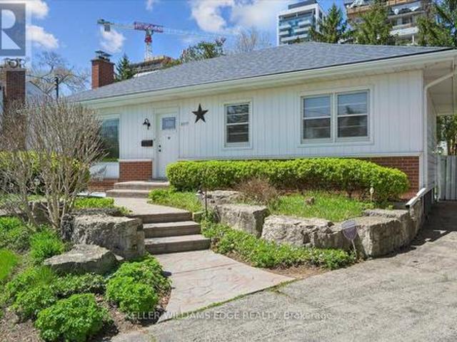 House for sale in Burlington, Ontario