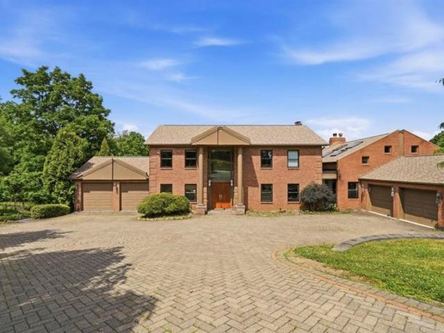 House for sale in Monroeville, Pennsylvania