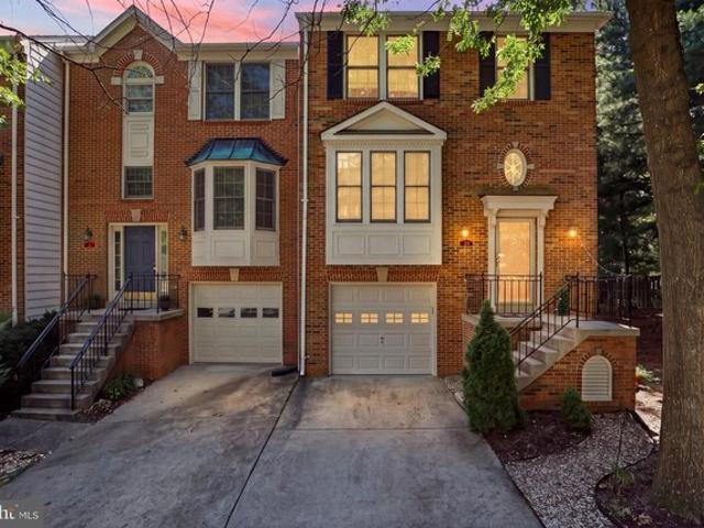 Townhouse for sale in Virginia