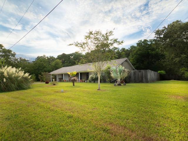 House for sale in Dickinson, Texas
