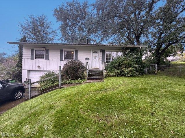 House for sale in Mayflower Village, Massillon
