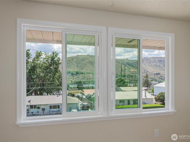 House for sale in East Wenatchee