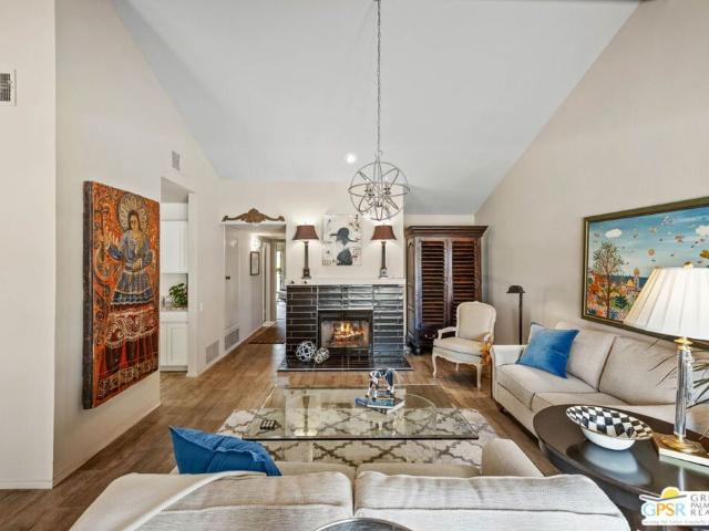 Condo for sale in Palm Springs, California