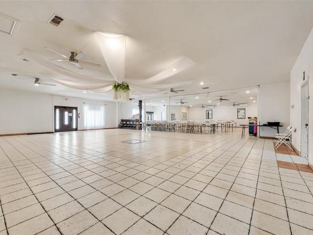 Commercial for sale in Fort Worth, Texas