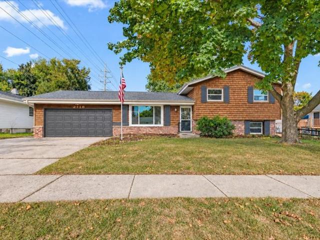 House for sale in West Bend, Washington County