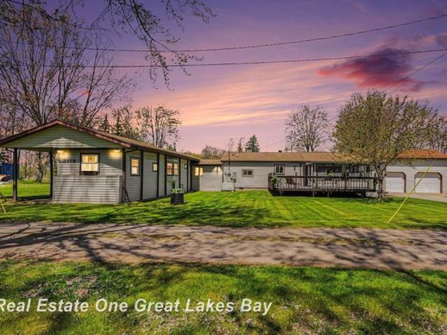 House for sale in Standish, Michigan