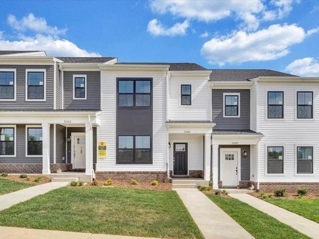 Townhouse for sale in Virginia