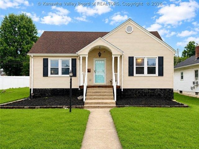 House for sale in Point Pleasant, West Virginia