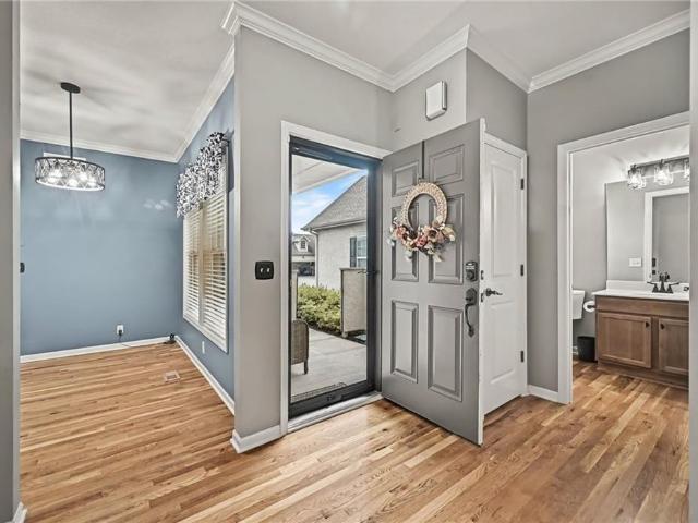 Townhouse for sale in Kansas City, Missouri