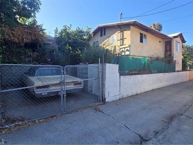 House for sale in Canoga Park, California