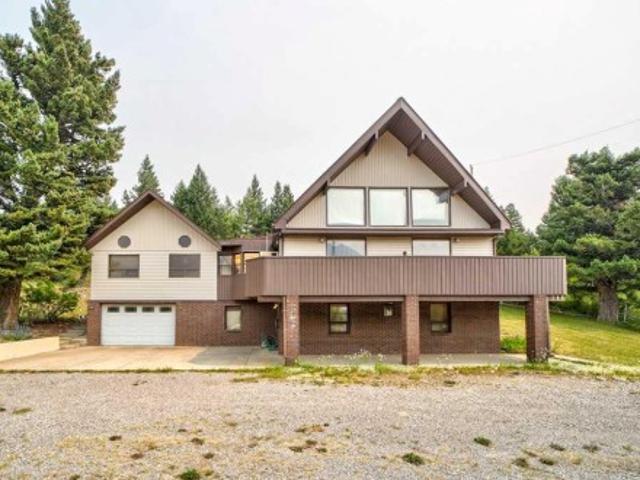 House for sale in Bellevue, Alberta