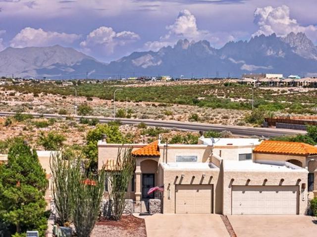 Townhouse for sale in Dona Ana, New Mexico