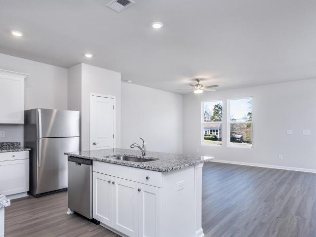 Townhouse for sale in Graham