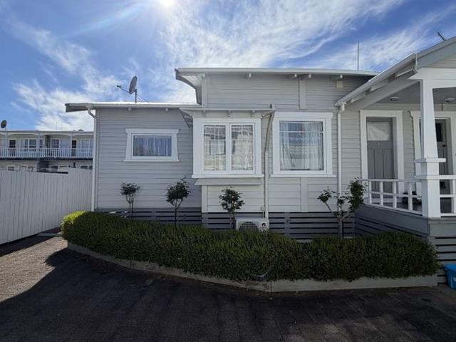 Apartment for rent in Hamilton East, Hamilton City