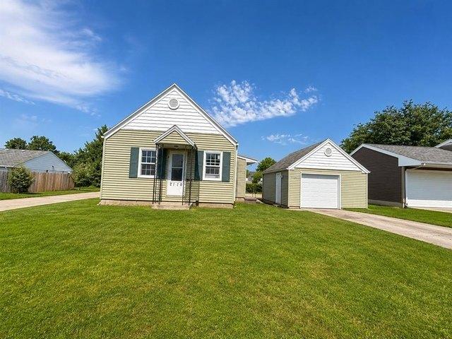 House for sale in Linn, Iowa