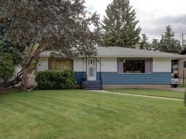 House for sale in Banff Trail, Calgary