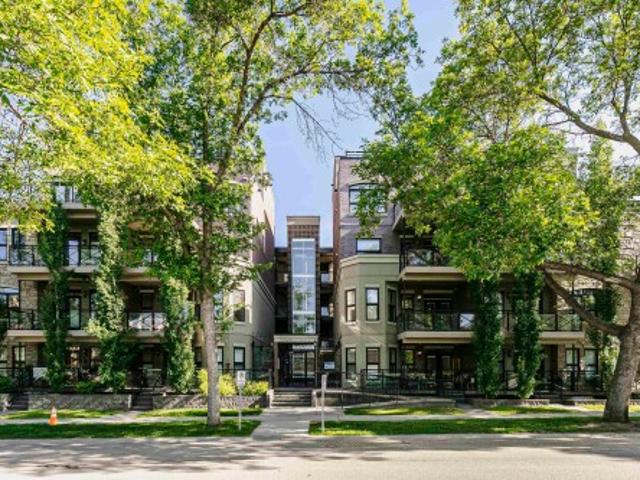 Condo for sale in Wedgewood, Alberta