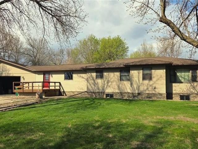 House for sale in Heron Lake, Minnesota