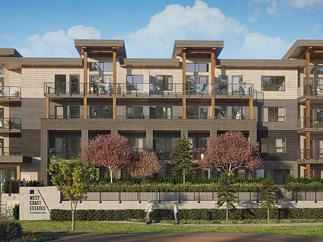 Condo for sale in Delta